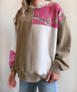 pink camo carhartt hoodie