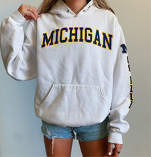 Load image into Gallery viewer, michigan hoodie
