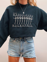 Load image into Gallery viewer, vintage fruit of the loom rockettes crewneck
